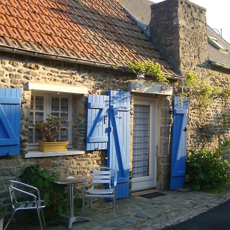 Gite "Rose Des Sables" - 800M De La Plage De Surtainville, Proche Commerces - Piscine En Juillet Et Aout Экстерьер фото